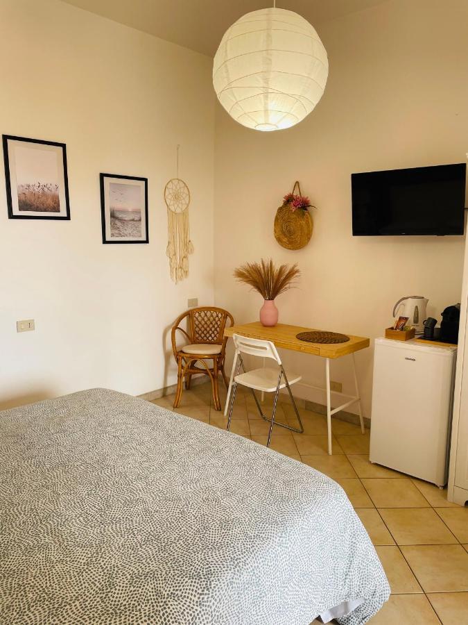 B&B L'Albero Di Melograno 瑟克罗 外观 照片