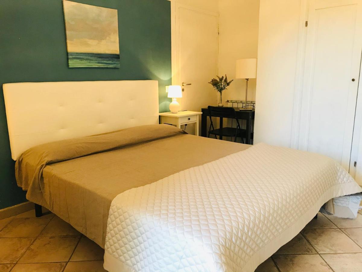 B&B L'Albero Di Melograno 瑟克罗 外观 照片
